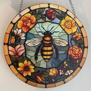 ❤️2 for $25❤️ yellow bumble bee surrounded by flowers, acrylic sun catch